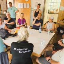 18.4.26 Saisoneröffnung - Andy B. erklärt dem Umgang mit dem "Defi"